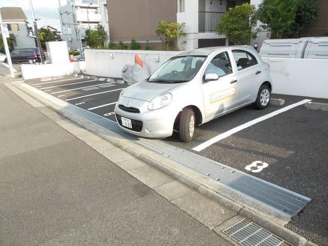 駐車場　★敷地内駐車場です★
