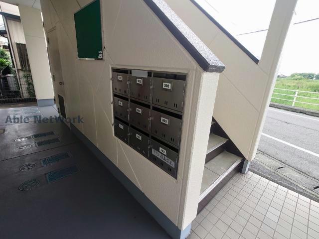 エントランス　エントランス部分