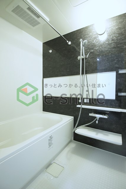 バス・シャワールーム　お風呂で日々の疲れを落としましょう