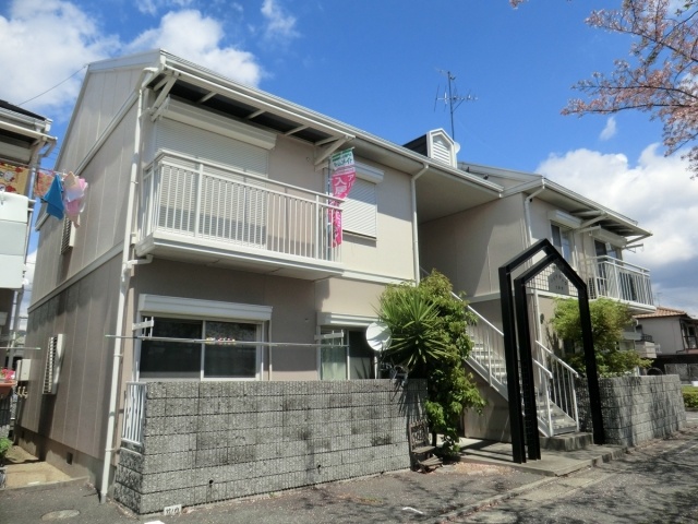 建物外観　カメラ付きインターホン完備☆