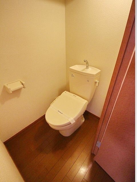 トイレ　トイレ