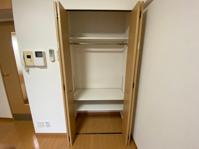 収納　たっぷりとした収納スペースです