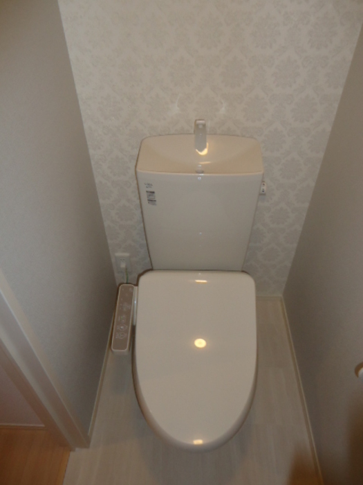 トイレ　トイレ