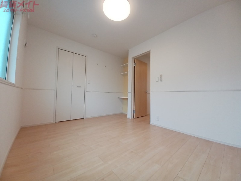 その他部屋・スペース　同型反転タイプ画像