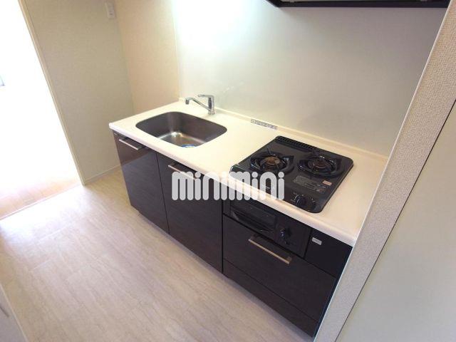 キッチン　２口ガスコンロ付きのシステムキッチンです