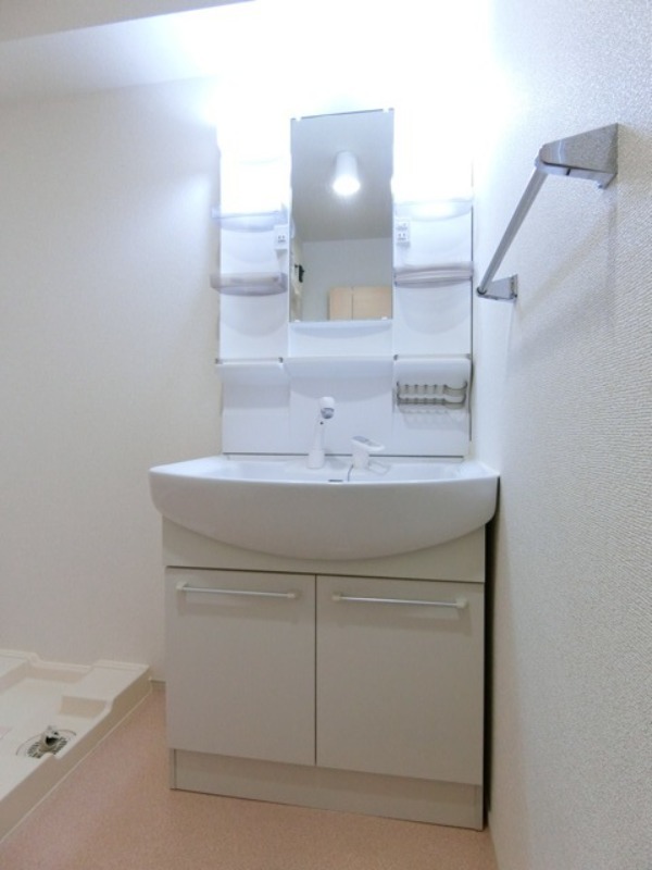 洗面設備　図面と現状に相違がある場合には現状を優先