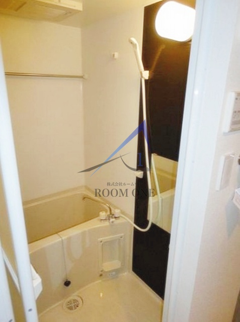 バス・シャワールーム　お風呂です。