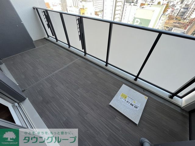 バルコニー　バルコニー