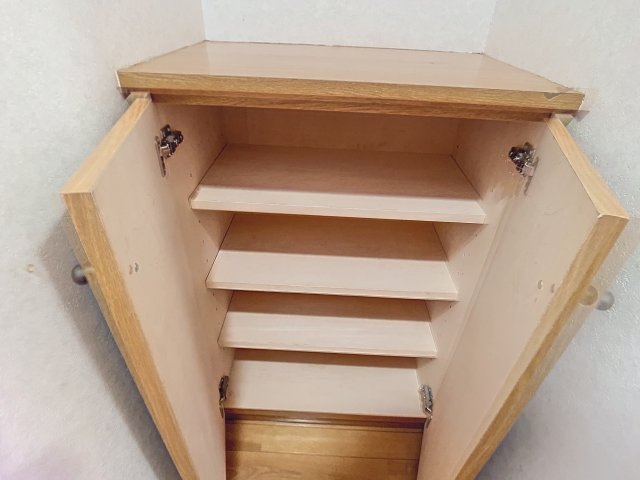 収納　掲載写真は同型モデルを掲載しており実際のお部屋と仕様等が異な