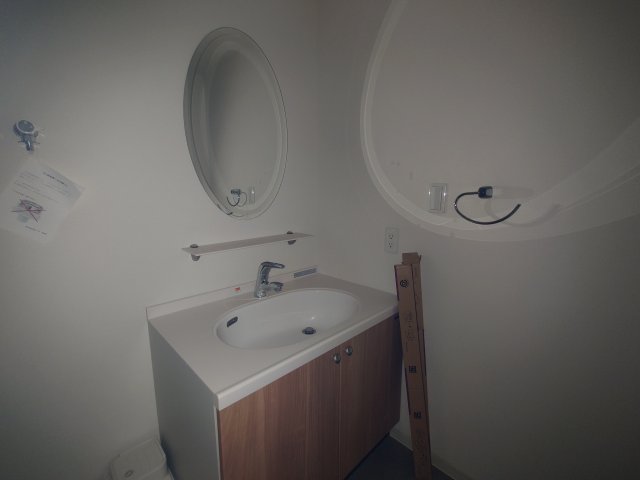 洗面設備　同物件別号室の写真です。