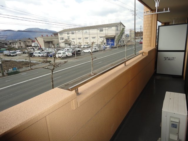 バルコニー　ベランダ