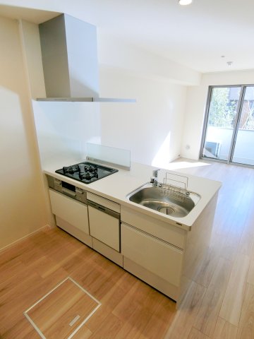 キッチン　★食洗器付きガス3口システムキッチン★