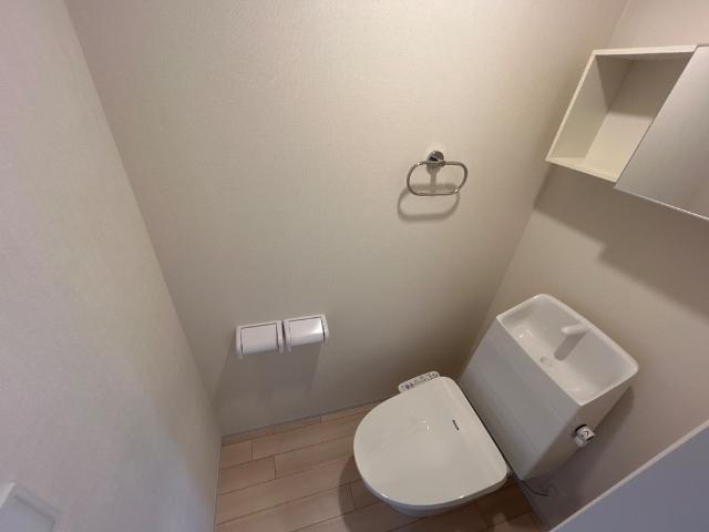 トイレ　トイレ