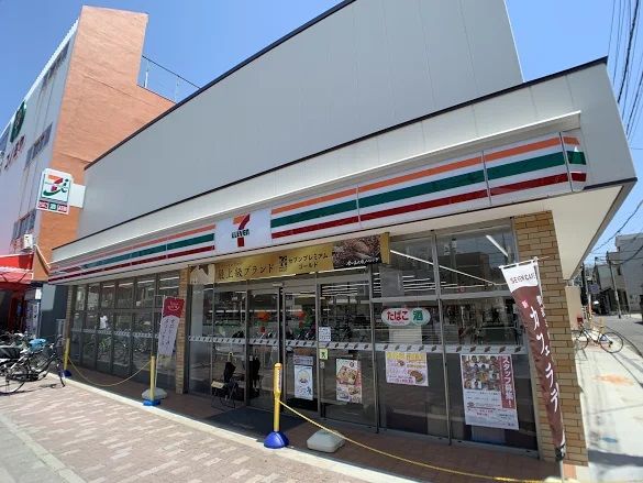 コンビニ　セブンイレブン　大阪鴫野東3丁目店（コンビニ）まで447m