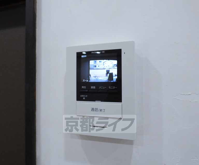 セキュリティ　モニター付きのインターフォンです