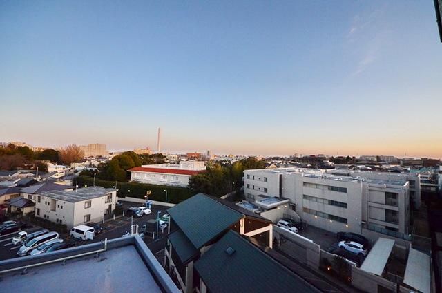 眺望　★写真は5階です★