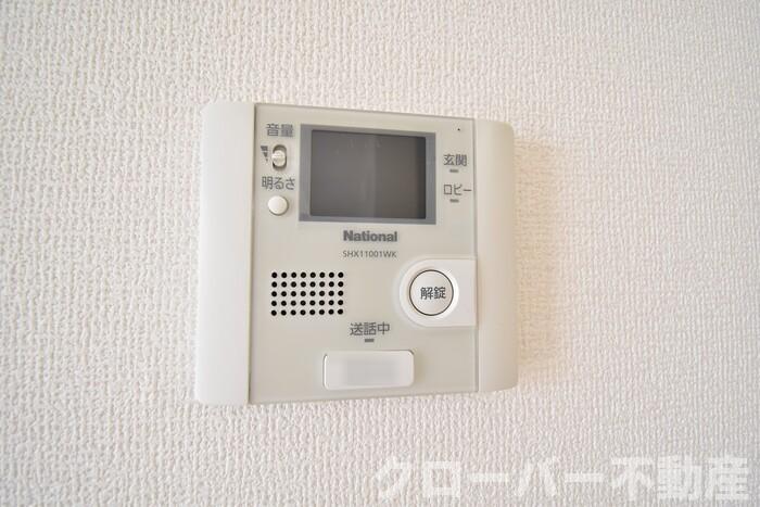 セキュリティ　エントランスはオートロック TVインターホン