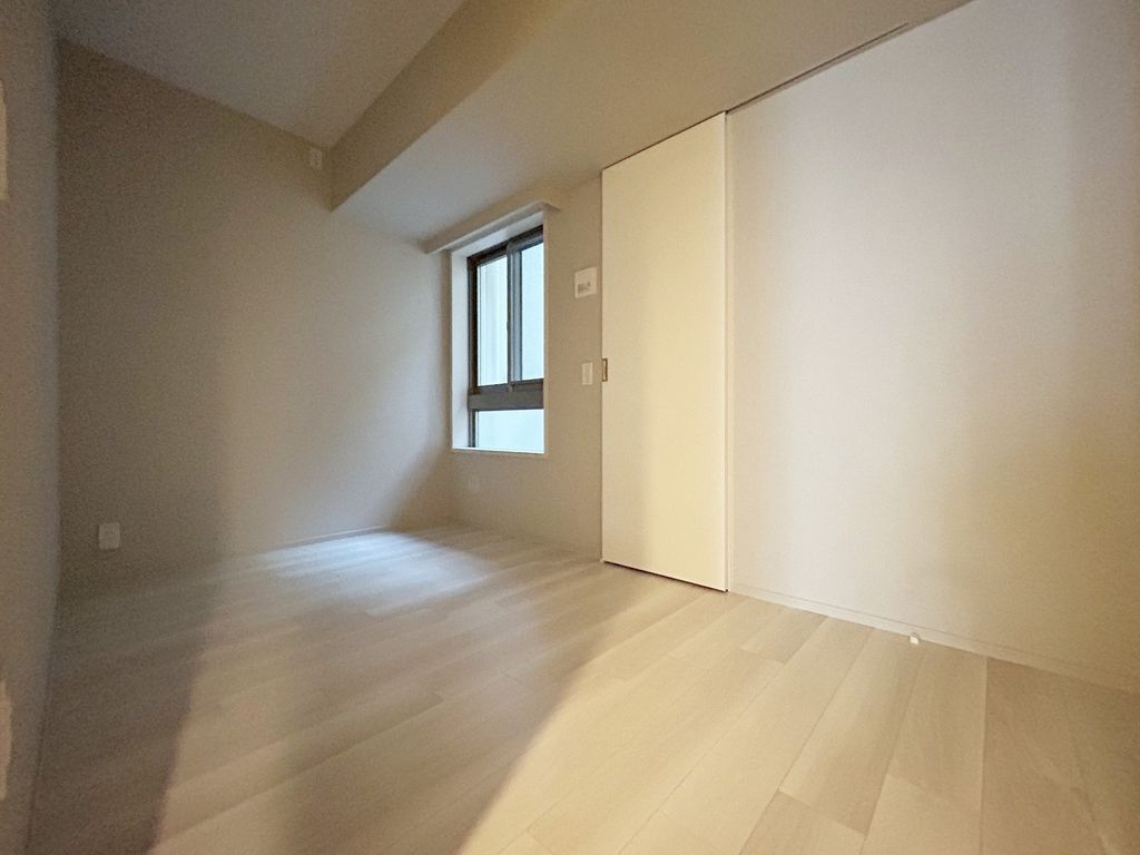 その他部屋・スペース　洋室（約5.3帖）