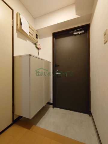 玄関　サンフローレ