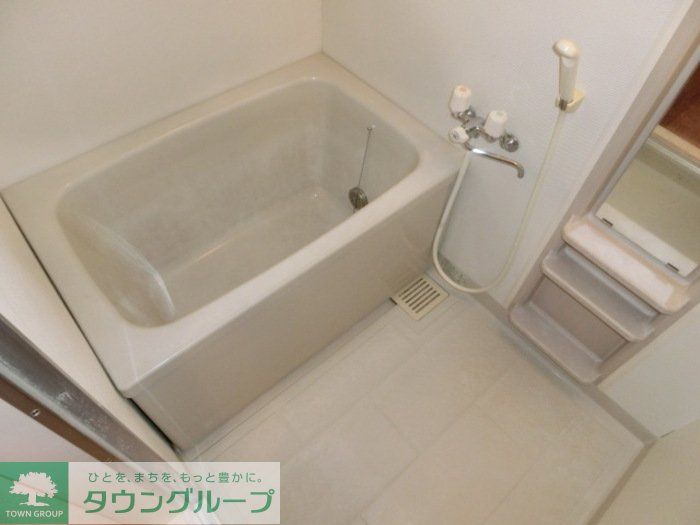 バス・シャワールーム　お問合せはタウンハウジングまで！※現地待合わせ相談可能