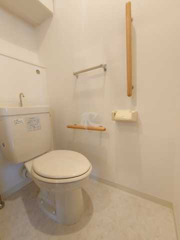 トイレ　コート・フェリシア