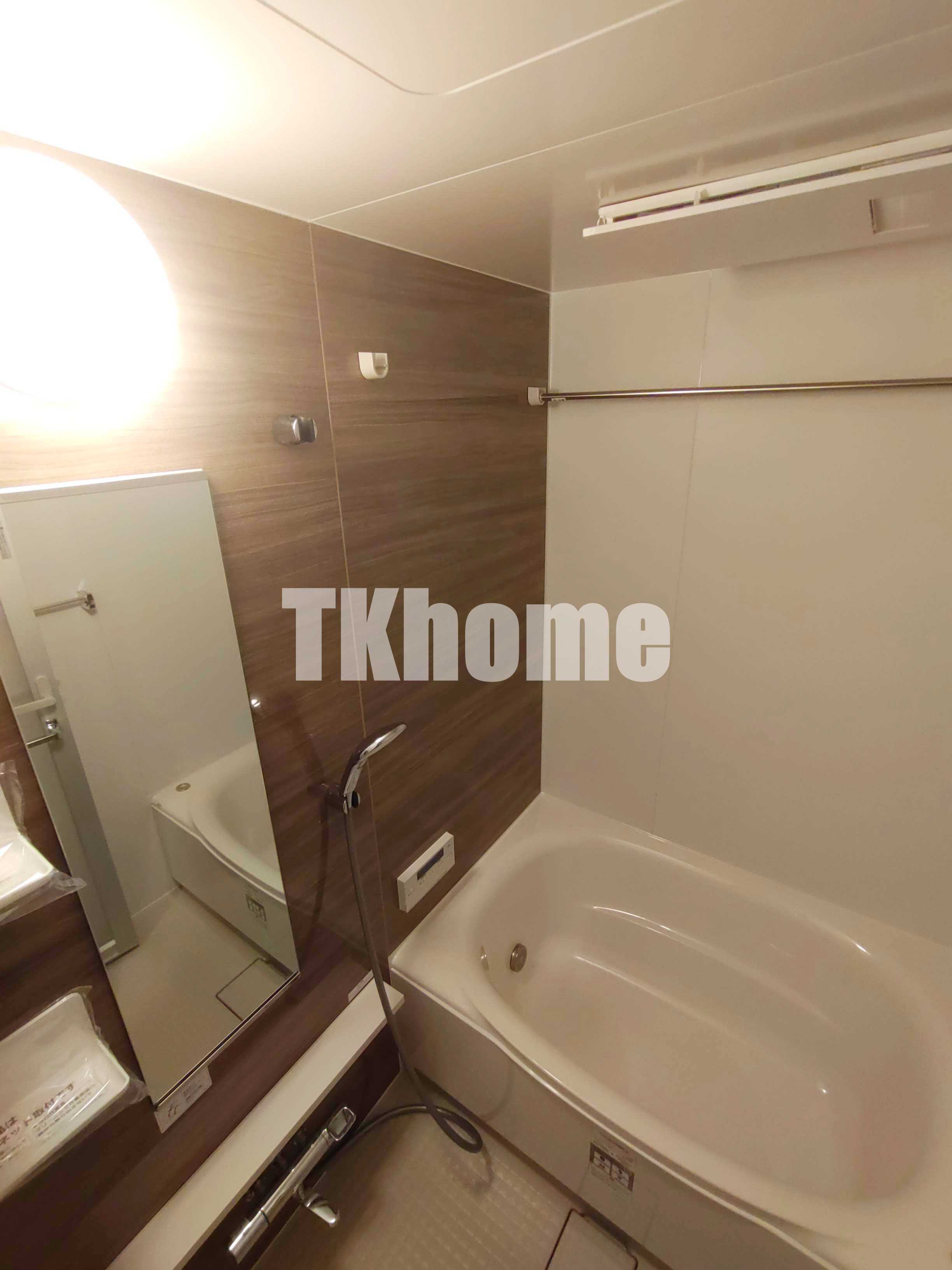 バス・シャワールーム　追い焚き・浴室乾燥機付き