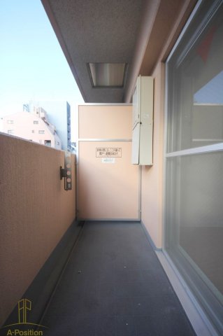 バルコニー　グラマシー心斎橋東