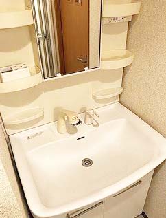 洗面設備　★収納付き、独立洗面台★