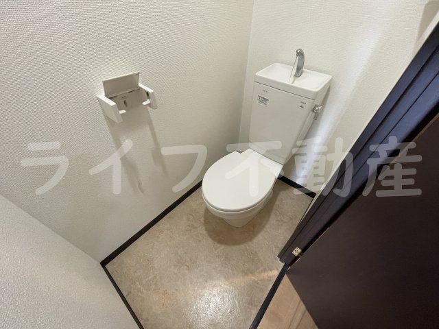 トイレ　清潔感のあるトイレです