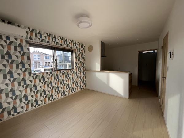 居室・リビング　明るいリビングダイニング！