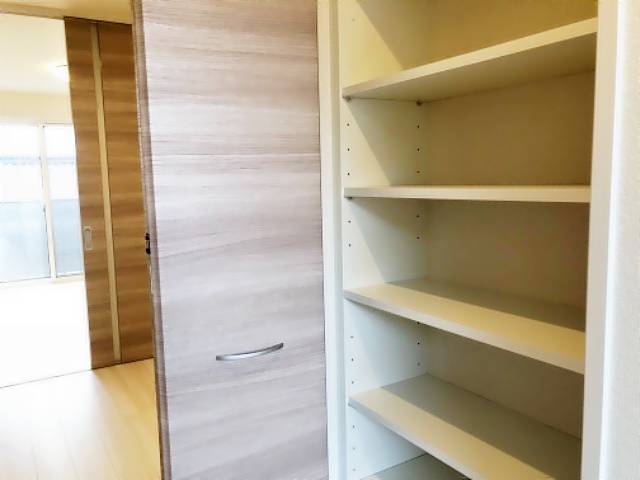 その他　収納スペース