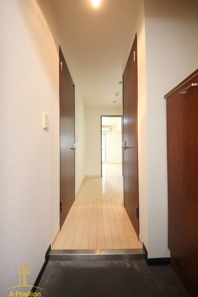 玄関　インベスト北梅田