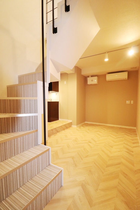 HJ PLACE Jingumaeの居間写真