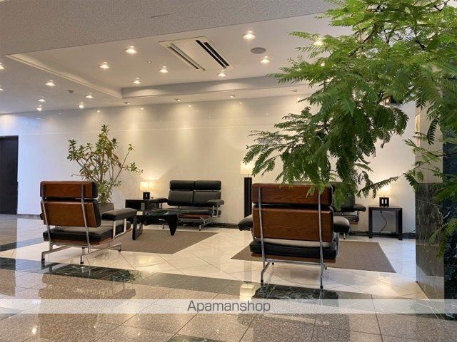 ロビー　ロビー