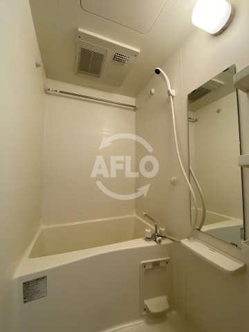 バス・シャワールーム　マインズコート西天満　バスルーム