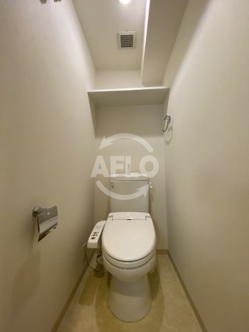 トイレ　マインズコート西天満　温水洗浄便座