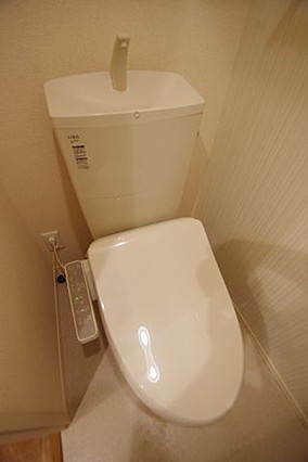 トイレ　別号室参考写真