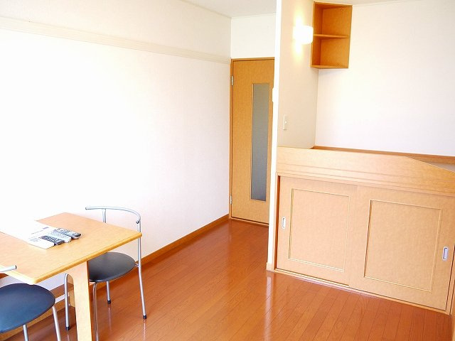 居室・リビング　使いやすい居間です