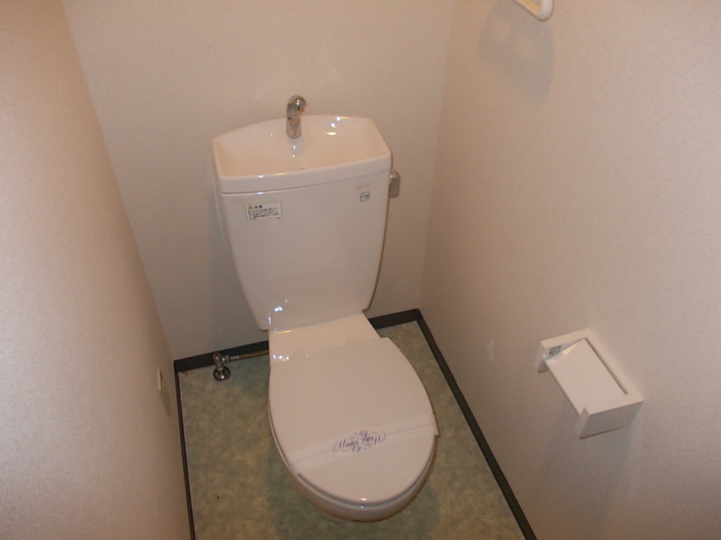 リファイン椥辻のトイレ写真