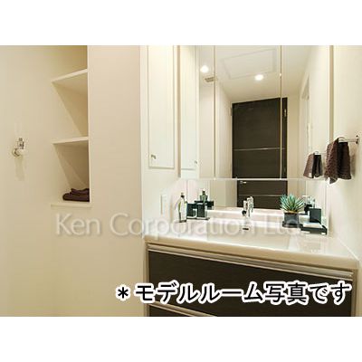 洗面設備　同タイプ4階のお部屋を撮影。仕様が異なることがあります。