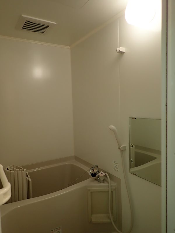 バス・シャワールーム　※内装写真は203号になります。