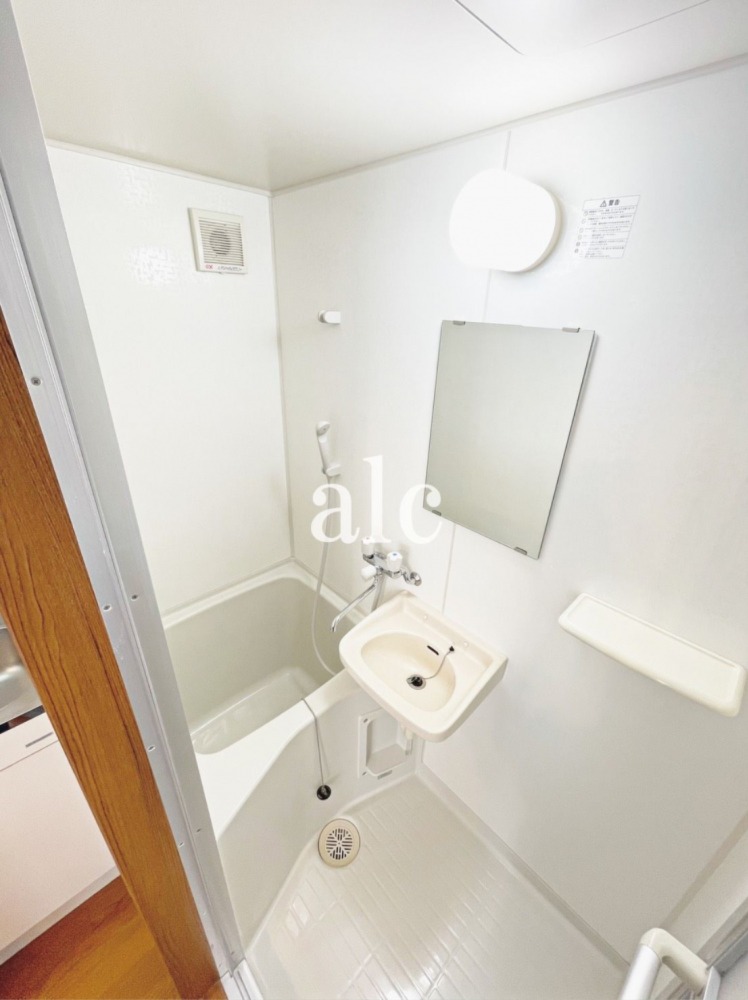 バス・シャワールーム　同仕様