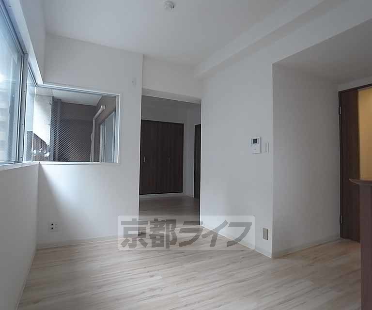 居室・リビング　使いやすい間取りのリビングです。