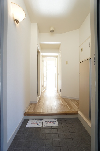 玄関　別号室のお写真です。