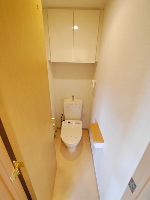 トイレ　★温水洗浄便座です★