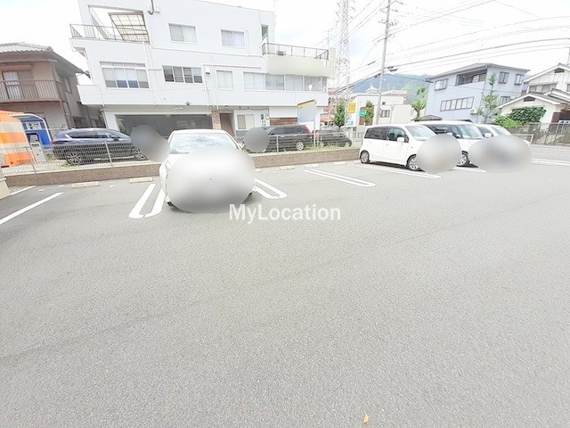 駐車場　☆敷地内に駐車場があります☆