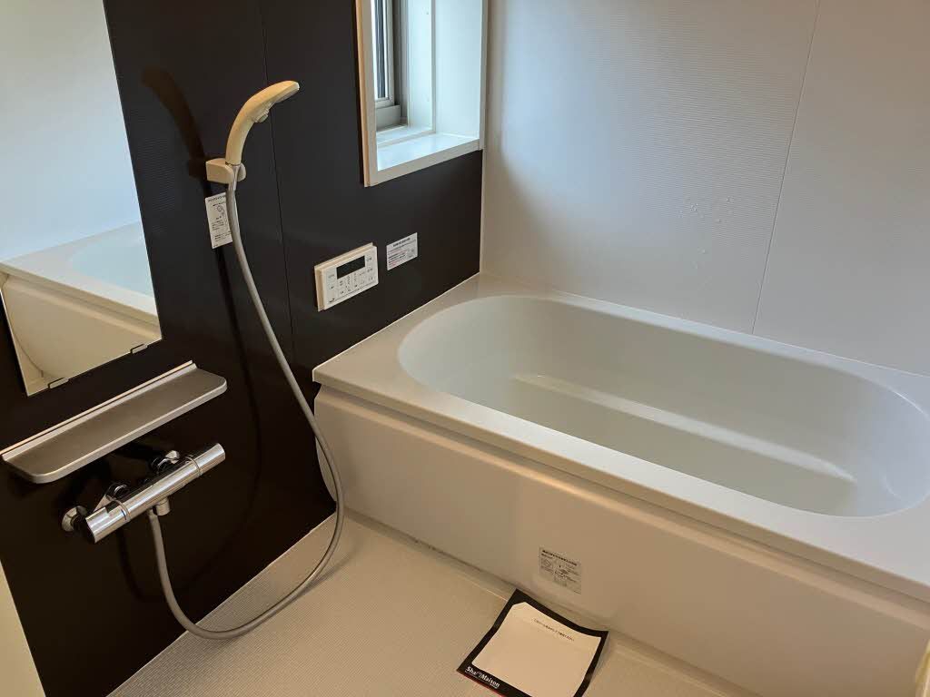 バス・シャワールーム　浴室