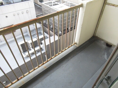 バルコニー　バルコニー