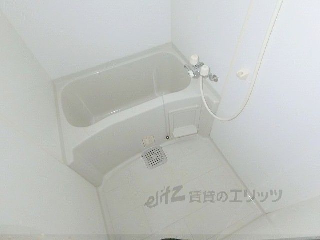 バス・シャワールーム　風呂