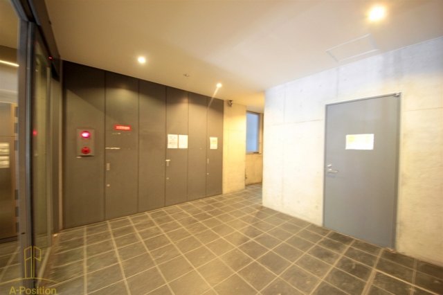 ロビー　レキシントンスクエア新町